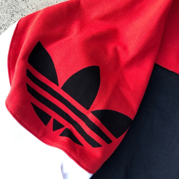 🎤🎤 Vintage 90s Run DMC Adidas Sweatshirt - Picture 4 of 8